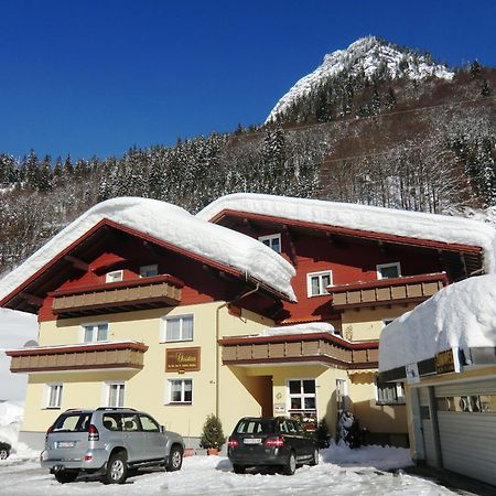 Haus Christian Apartment Klosterle am Arlberg ภายนอก รูปภาพ