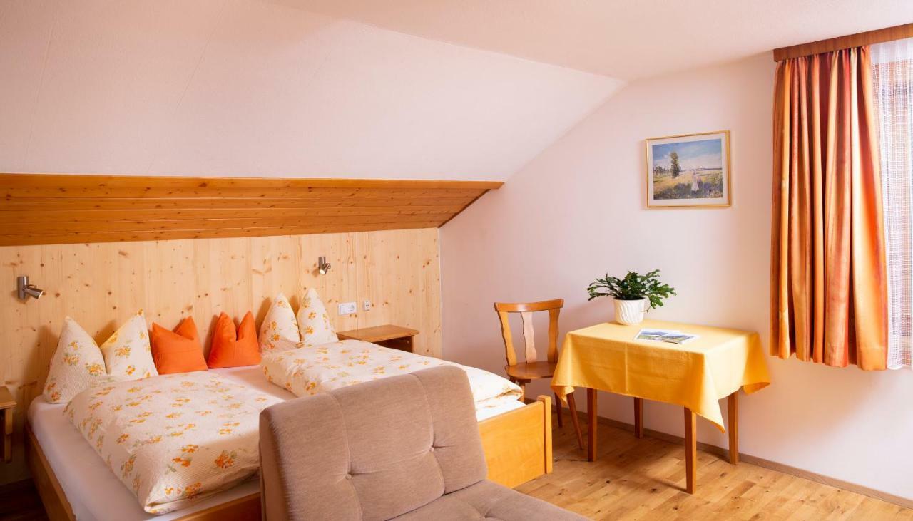 Haus Christian Apartment Klosterle am Arlberg ภายนอก รูปภาพ