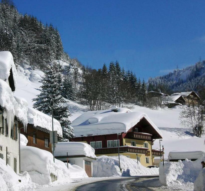 Haus Christian Apartment Klosterle am Arlberg ภายนอก รูปภาพ